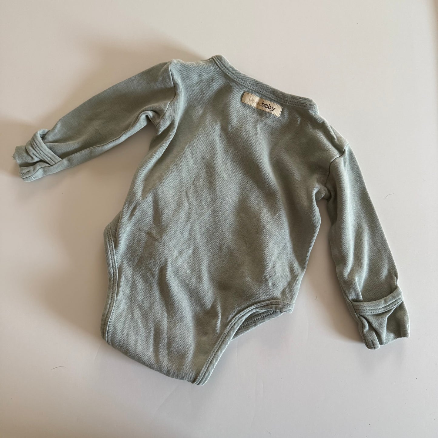 Size 3-6 months | L’oved Baby kimono onesie
