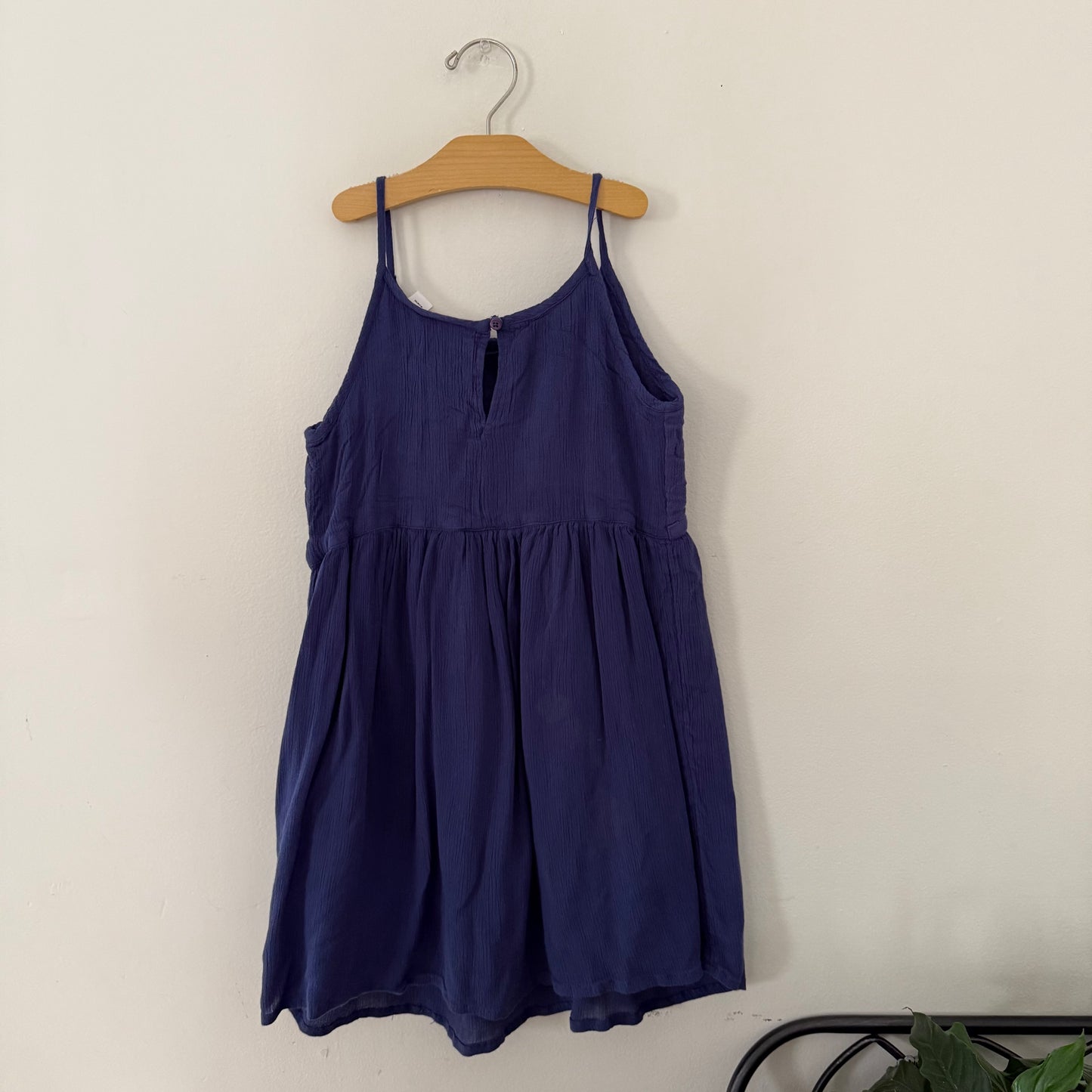 Size 10/12 | Girls embroidered dress