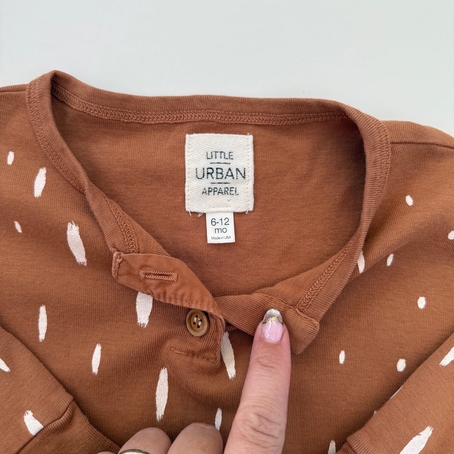 Size 6-12 months | Little Urban Apparel two button Henley