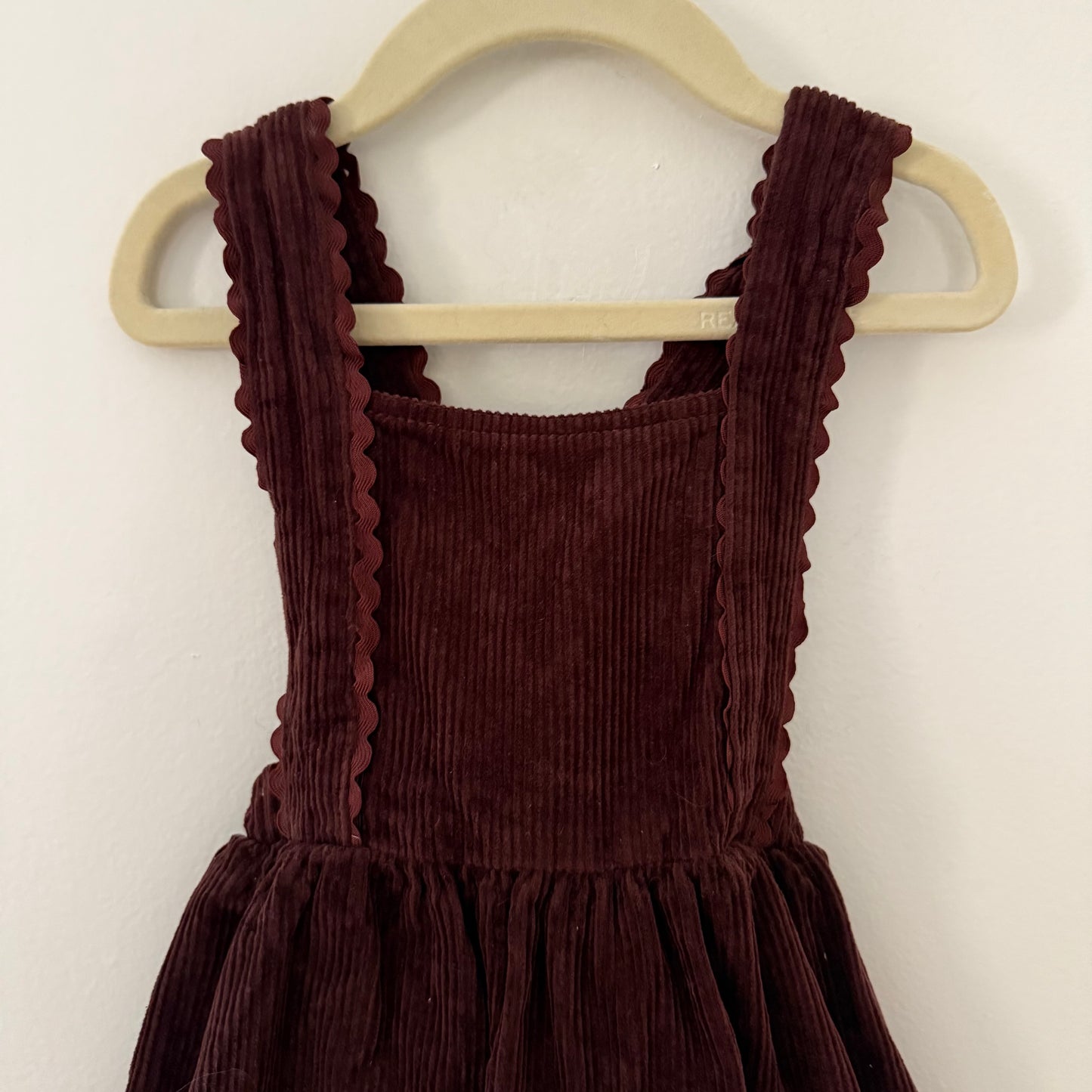 Size 6 | Chocolate corduroy pinafore