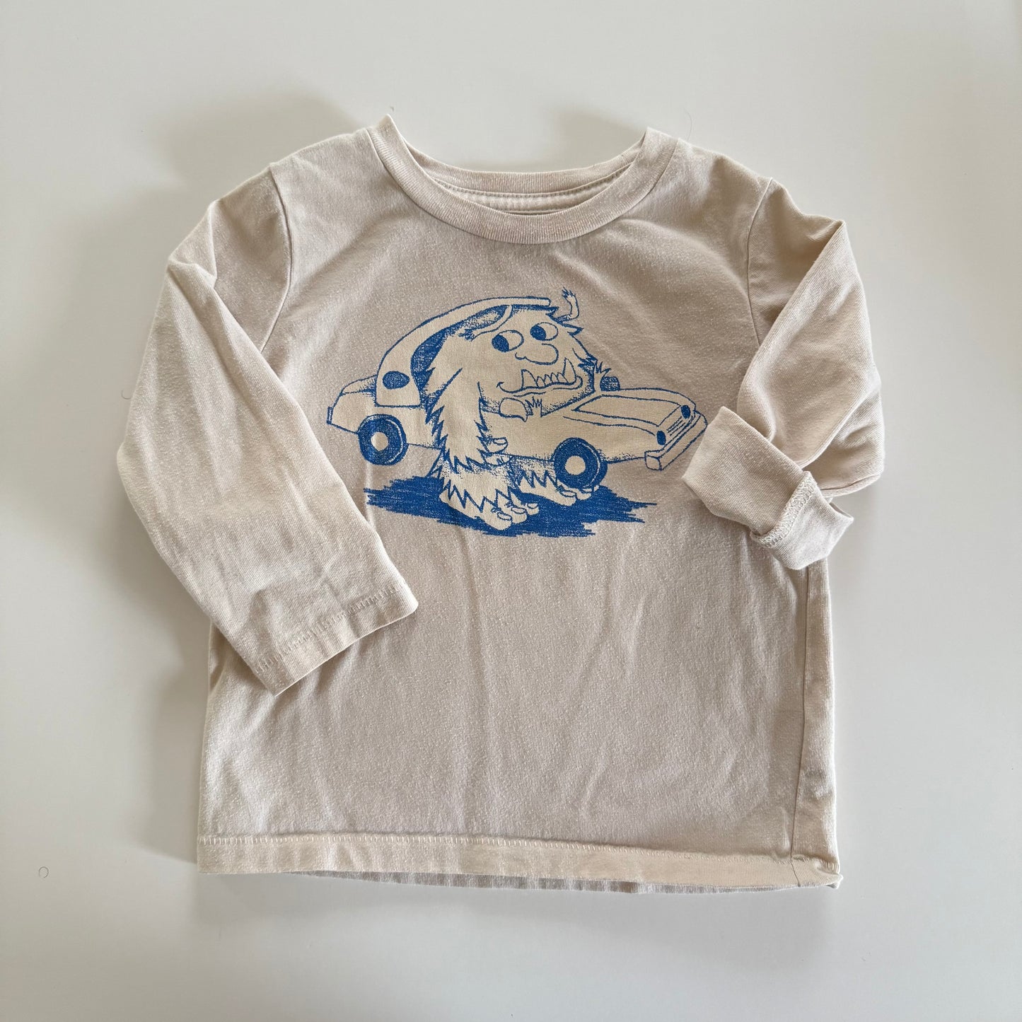 Size 18-24 months | BabyGap playtime favorites long sleeve tee