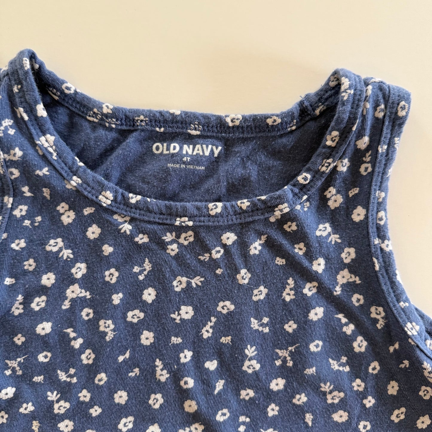 Size 4T | Floral tank top
