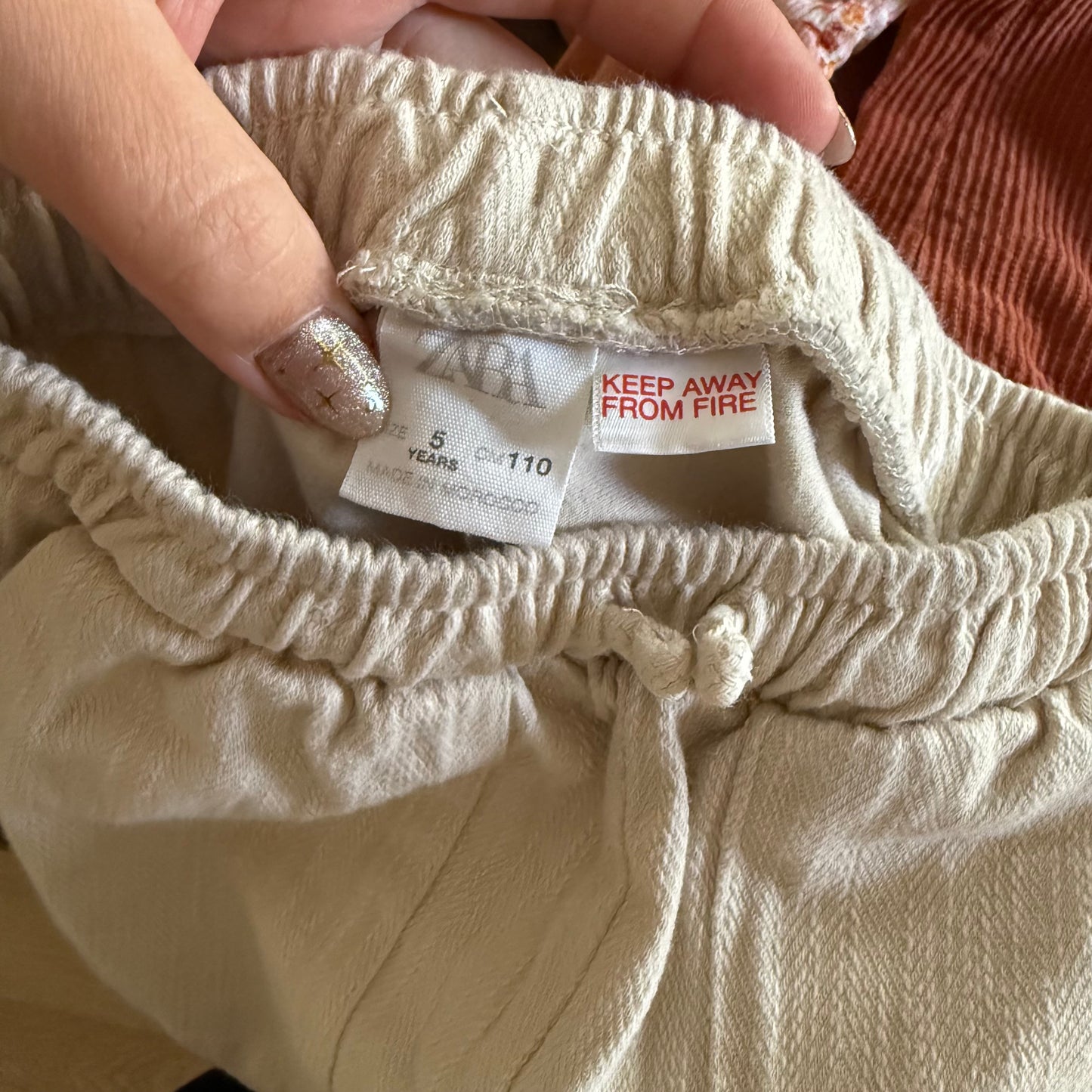 Size 5 | Zara woven pants