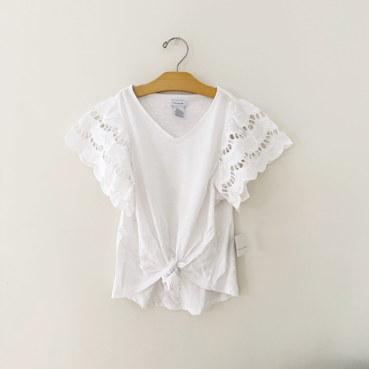 Size 10 | NWT Tahari Lace detail blouse