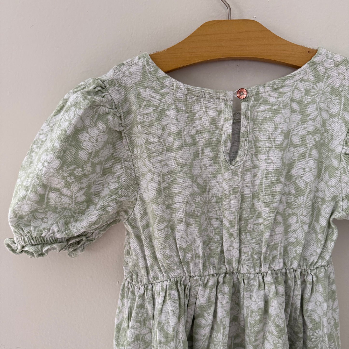 Size 6Y | Tiered floral puff sleeve dress