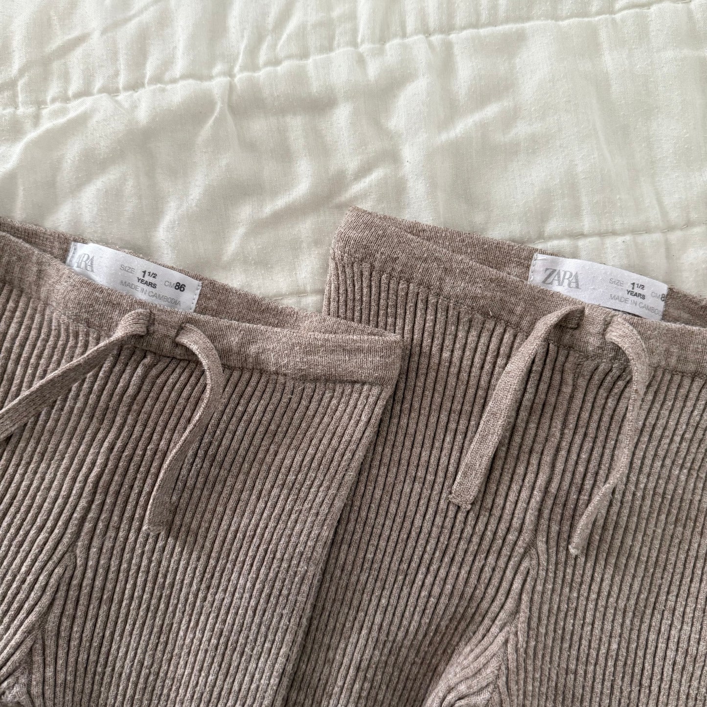 Size 1.5 years | Zara knitted drawstring leggings