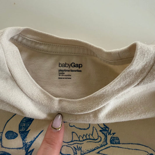 Size 18-24 months | BabyGap playtime favorites long sleeve tee