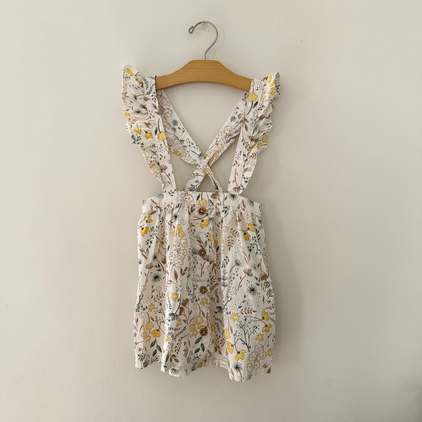 Size 5 | Floral pinafore