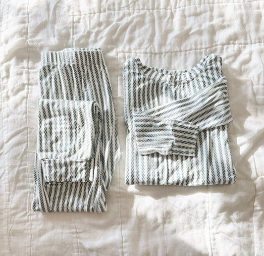 Size 8 | Plain Jane long sleeve pjs