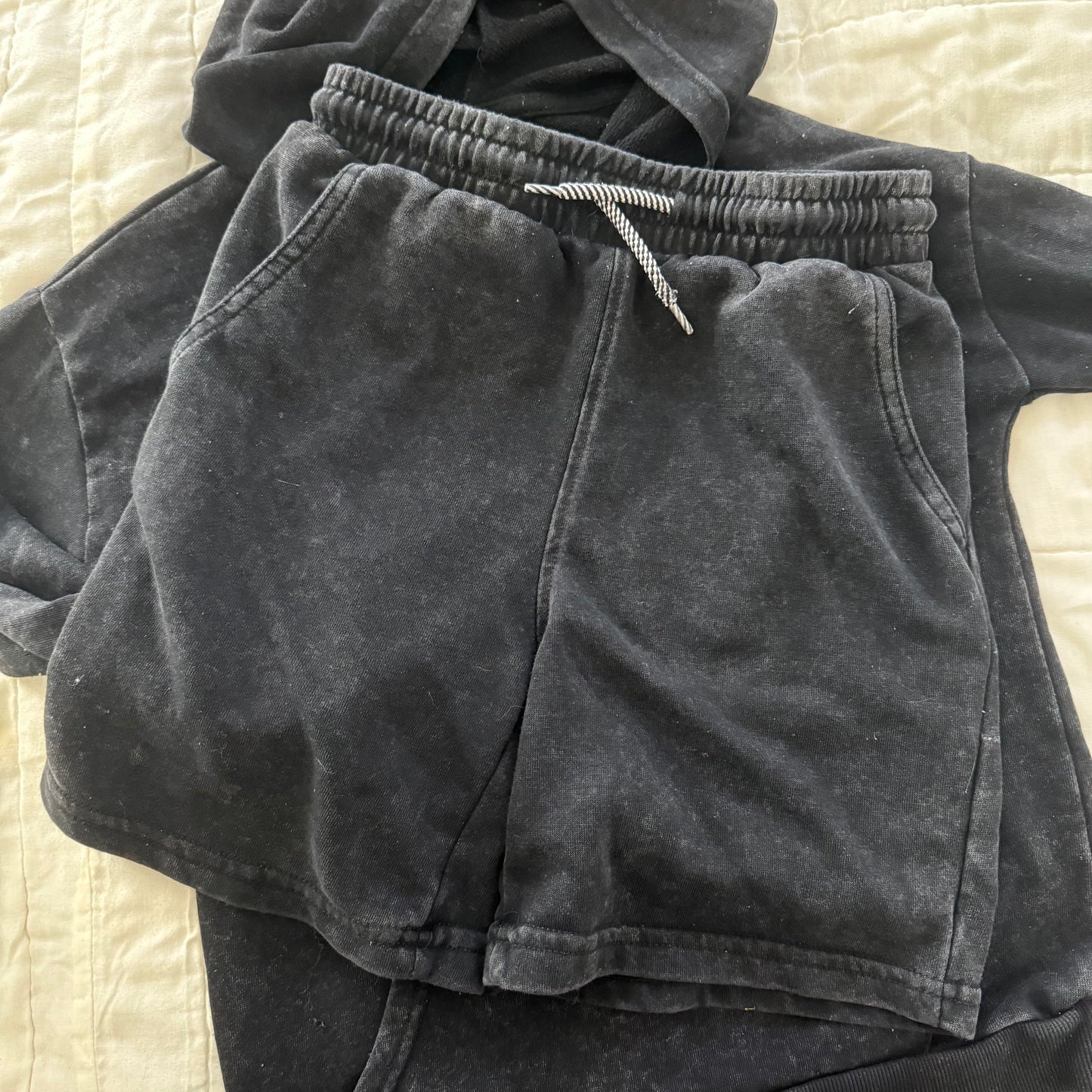 Size 8 | Black acid wash set