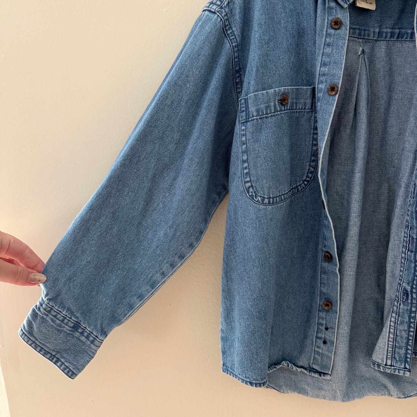 Size small | Vintage denim button down