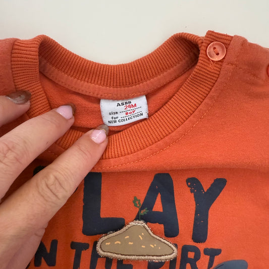 Size 24 months | Play in the dirt pullover