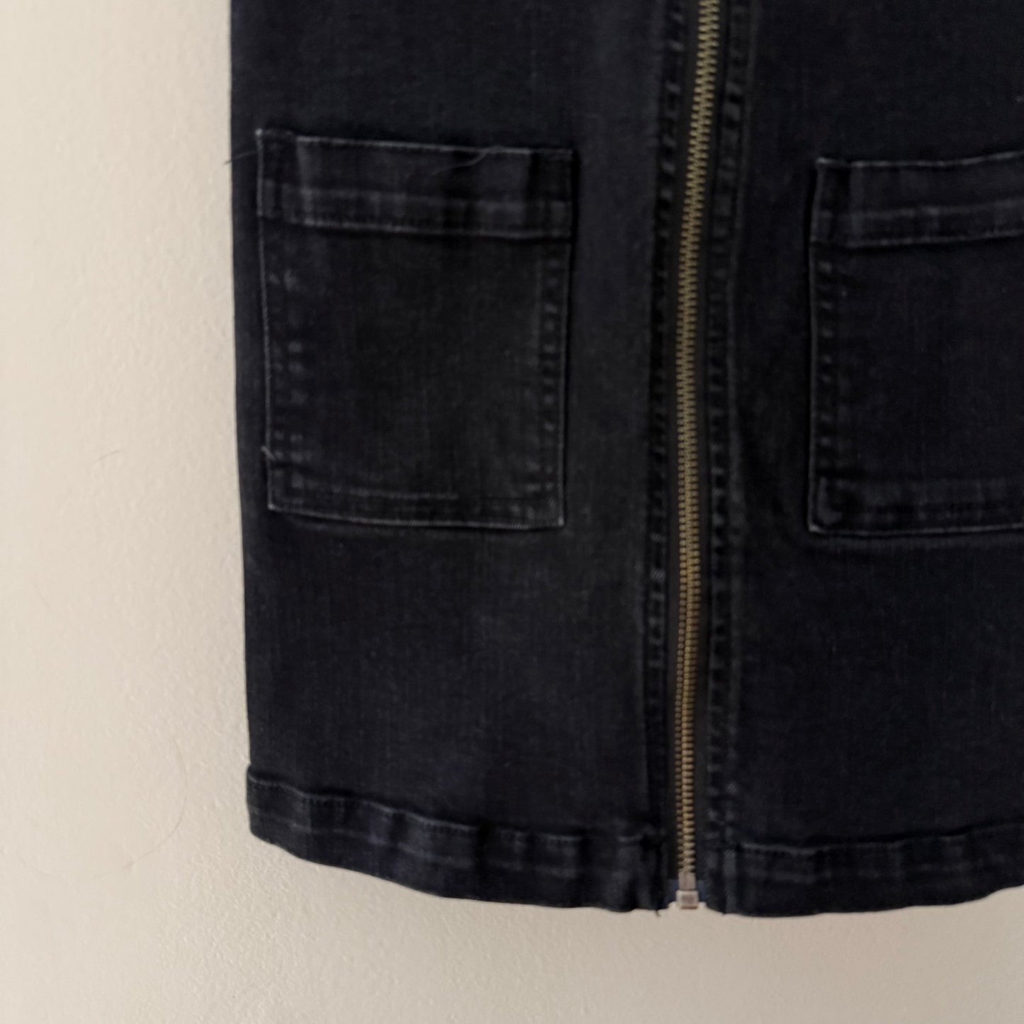 Size 6 | Zip up overall dress
