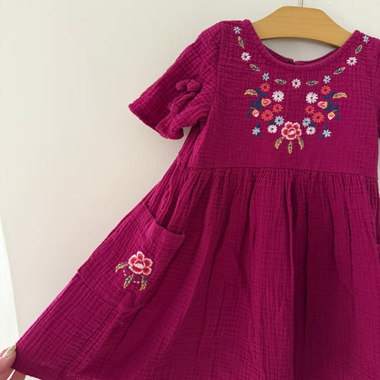 Size 3T | Floral embroidered gauze dress