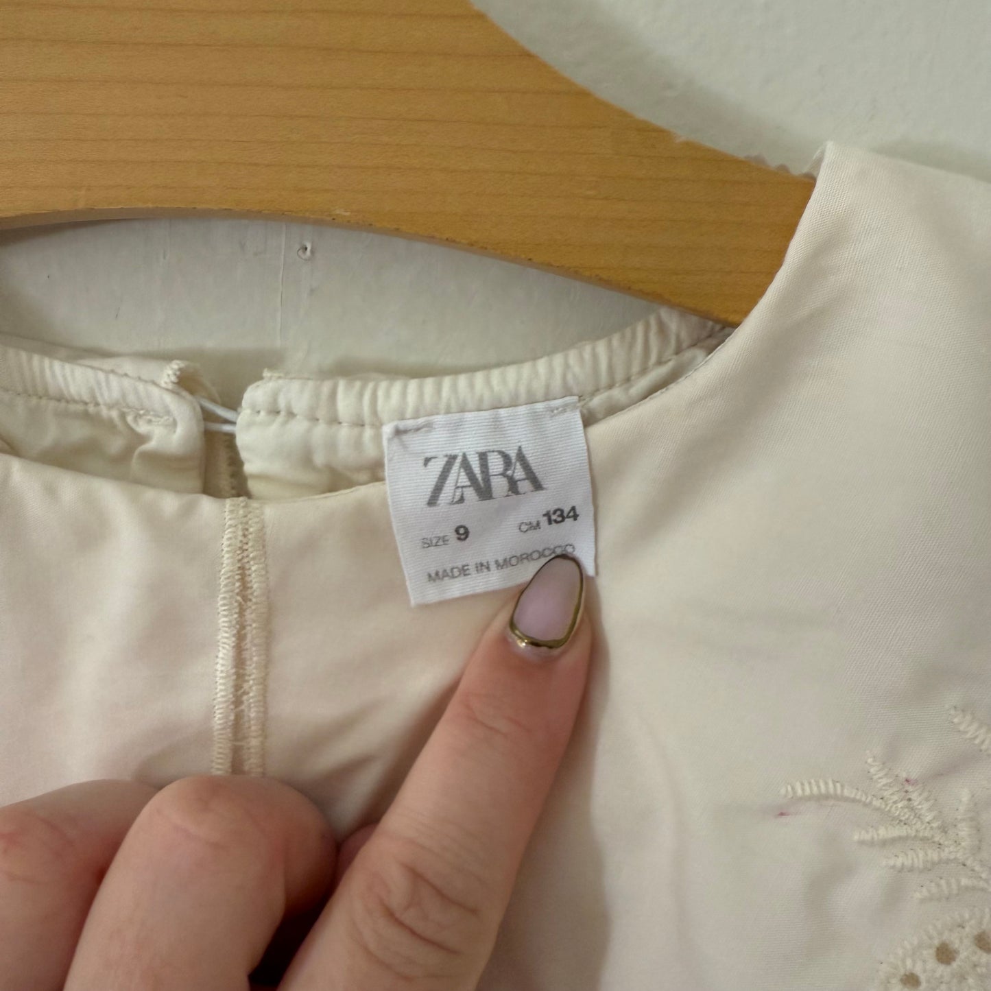 Size 9 | Zara lace peterpan collar pullover