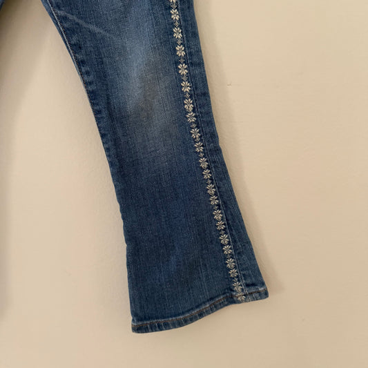 Size 4T | Lucky Brand Charlie flare embroidered jeans
