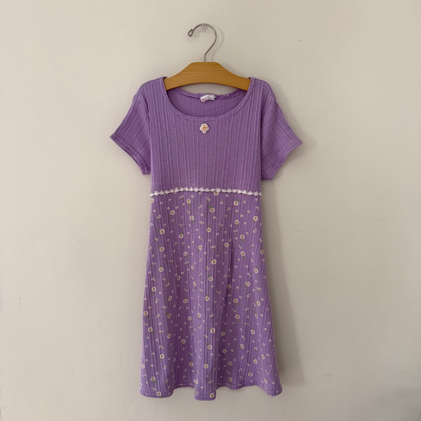 Size 6/7 | Vintage Daisy print dress