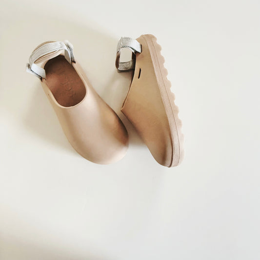 Size 1 | Big kids | Cotton On mules