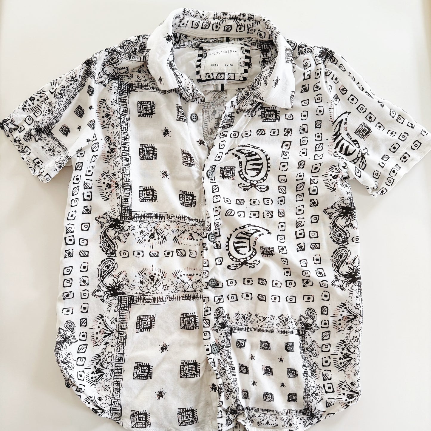 Size 8 | Bandana pattern button down