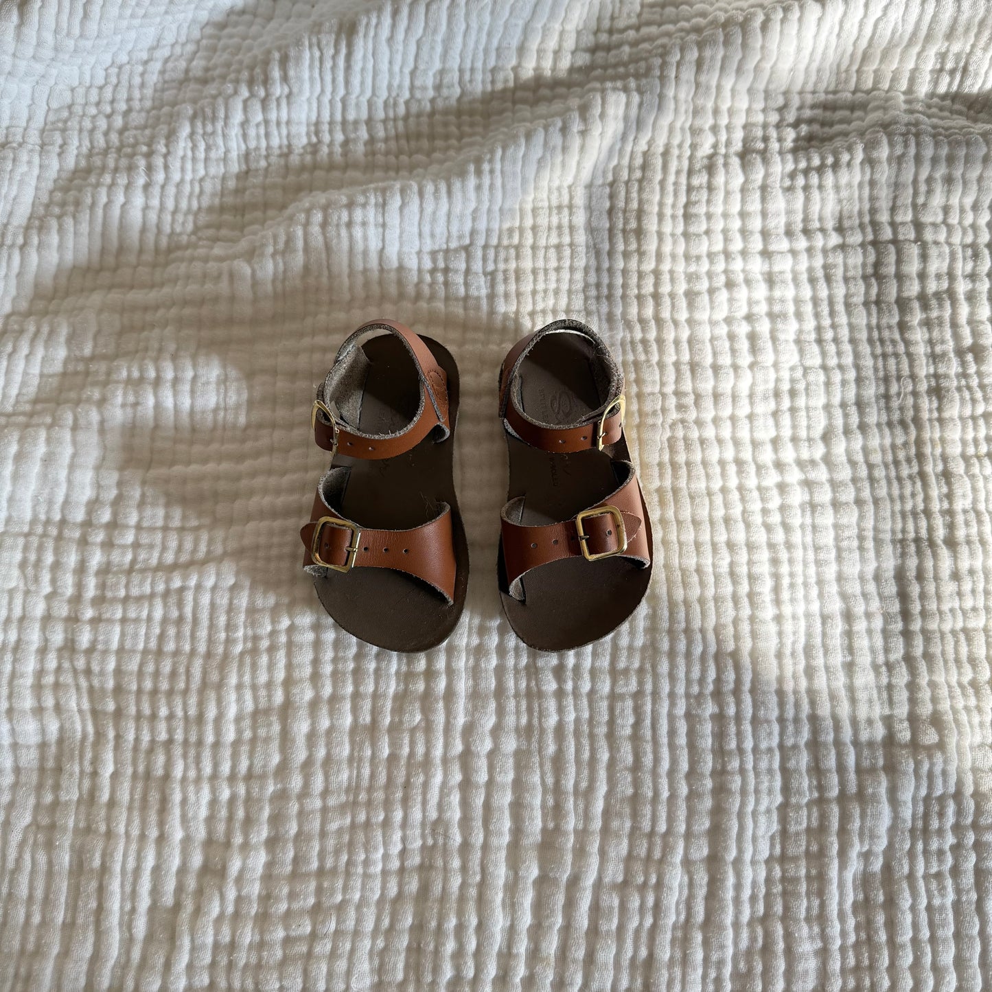 Size 6 | Sun-San Surfer sandal