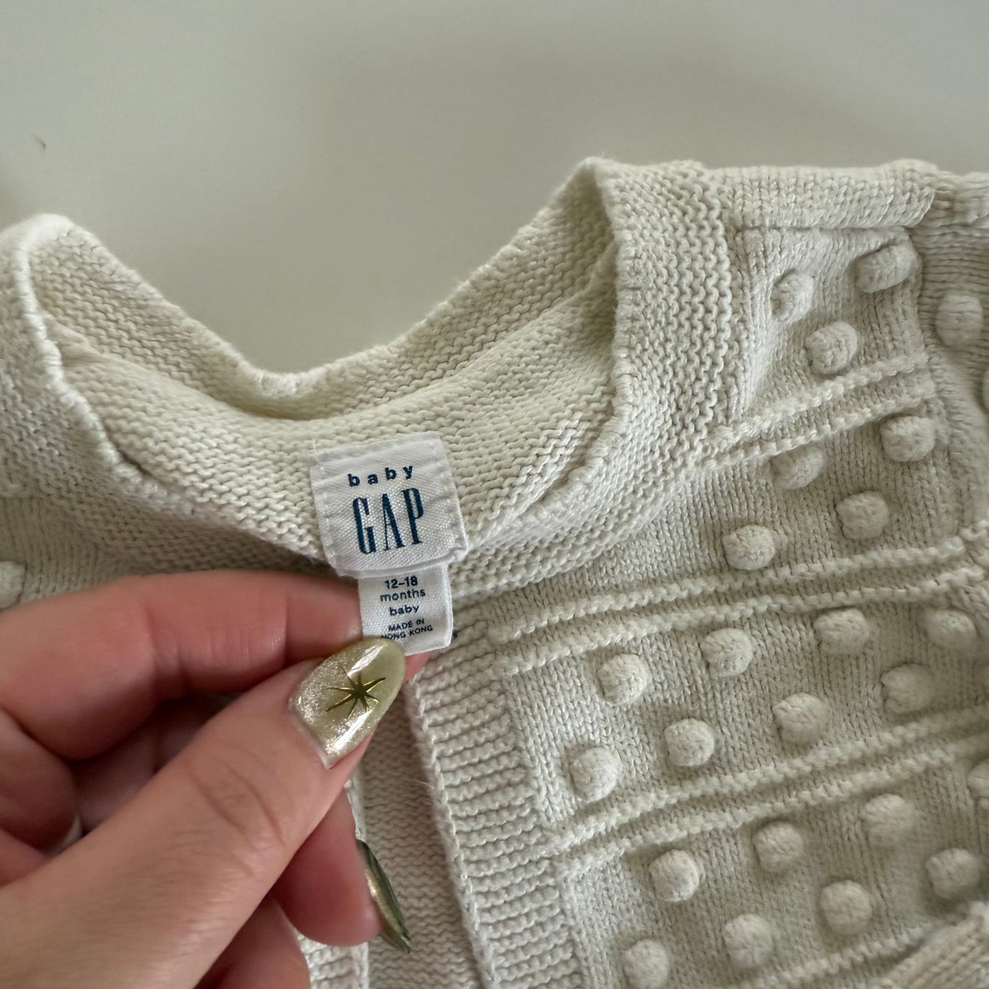 Size 12-18 months | Cream popcorn sweater