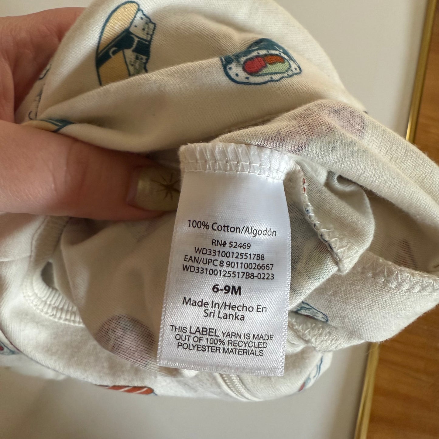 Size 6-9 months | Sushi sleeper