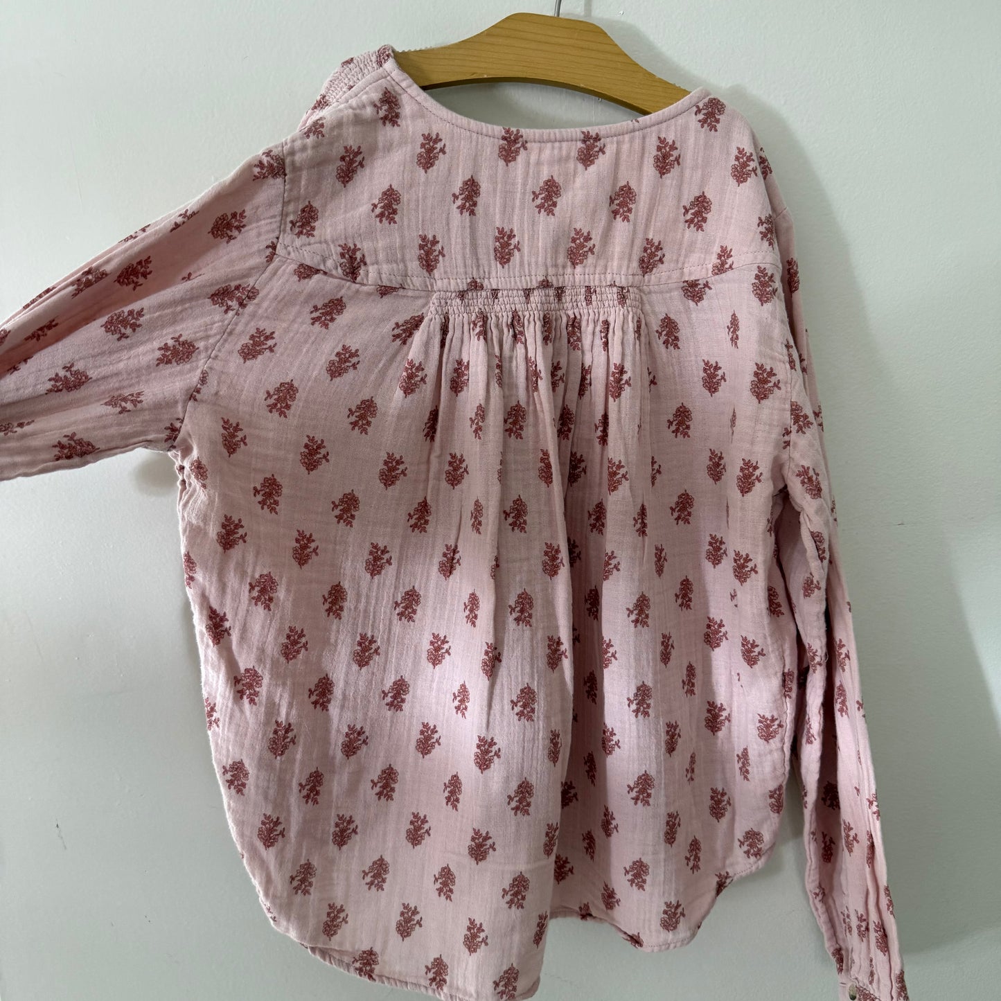 Size 10/12 | Long sleeve textured blouse