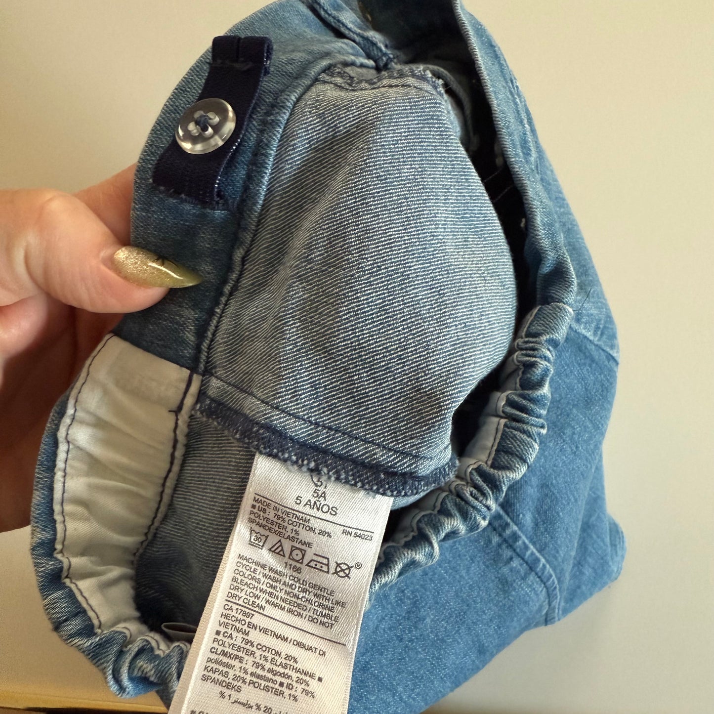 Size 5T | Old Navy denim skirt