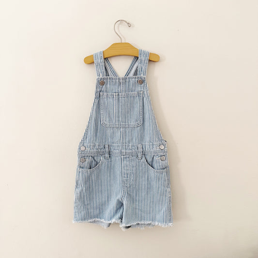 Size 6/7 | Denim striped overall shorts