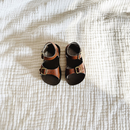 Size 6 | Sun-San Surfer sandal