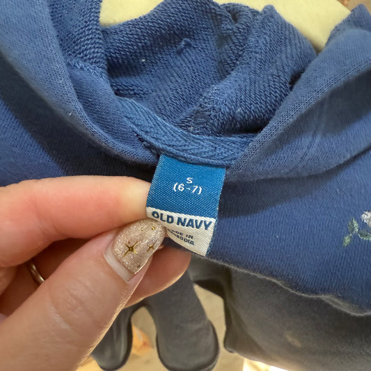 Size 6/7 | Old Navy floral cut off hoodie