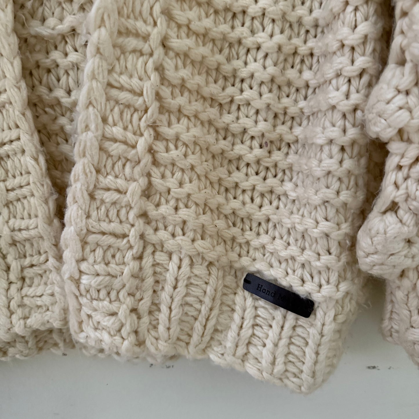 Hand crochet bubble sleeve sweater