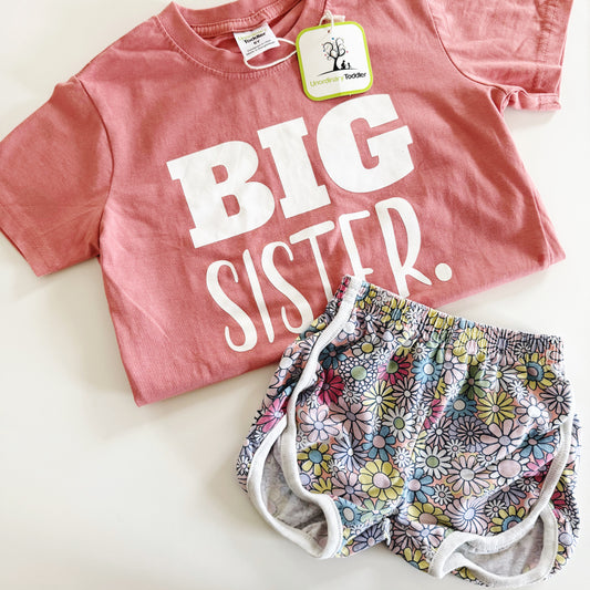 Size 3T | Floral track shorts