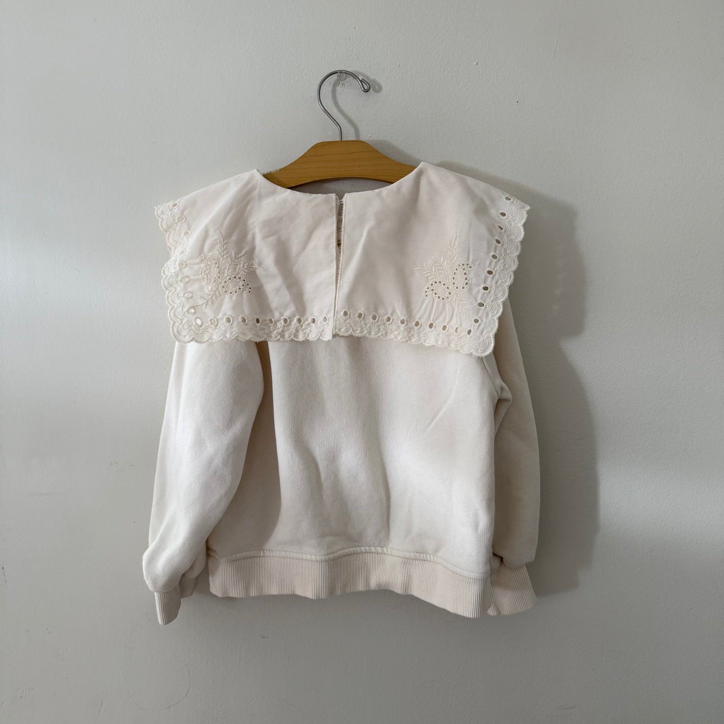Size 9 | Zara lace peterpan collar pullover