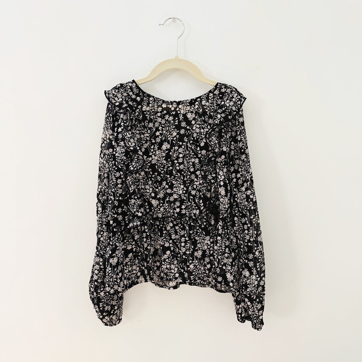 Size 7/8 | Art Class floral top