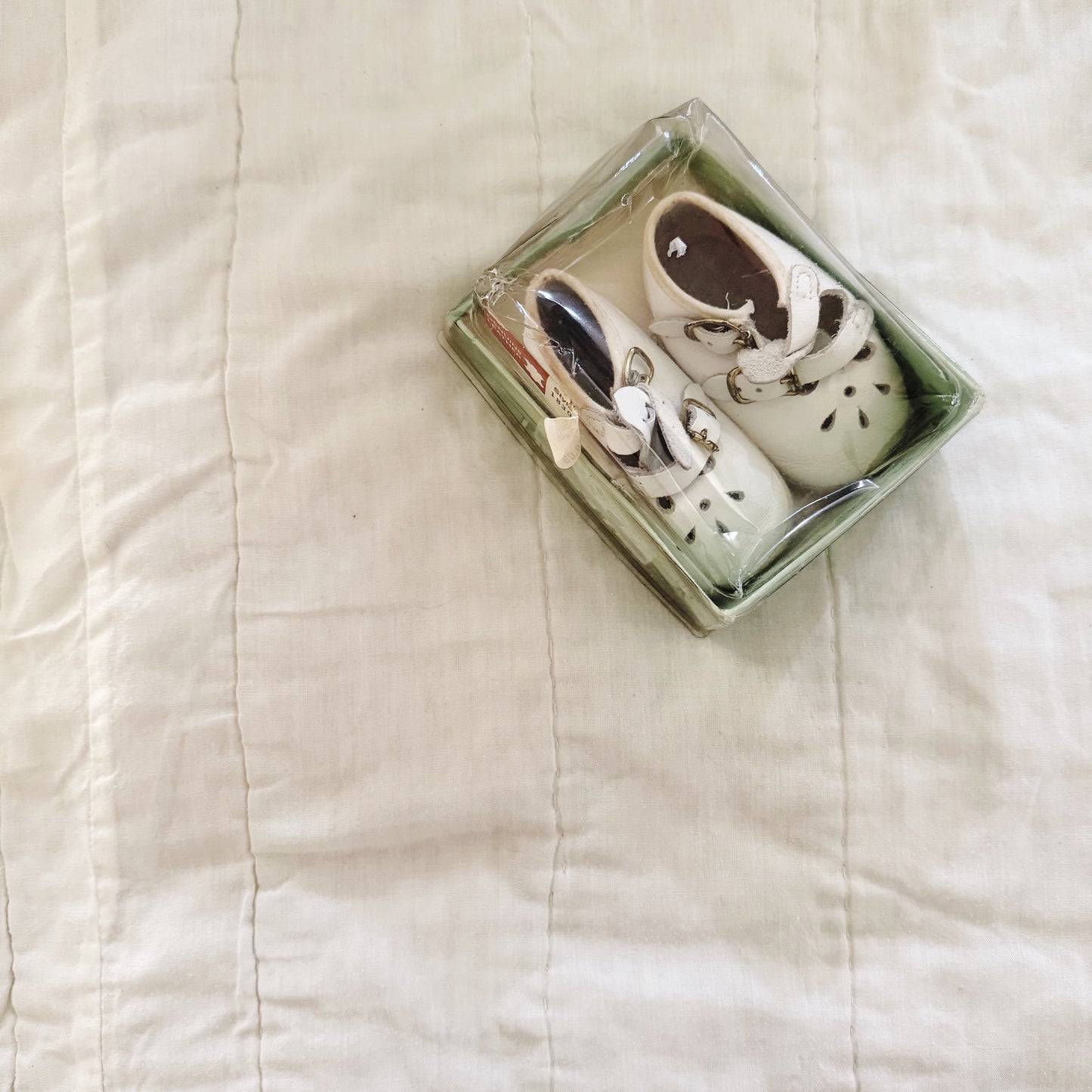 Infant | Vintage 80’s genuine leather mary janes