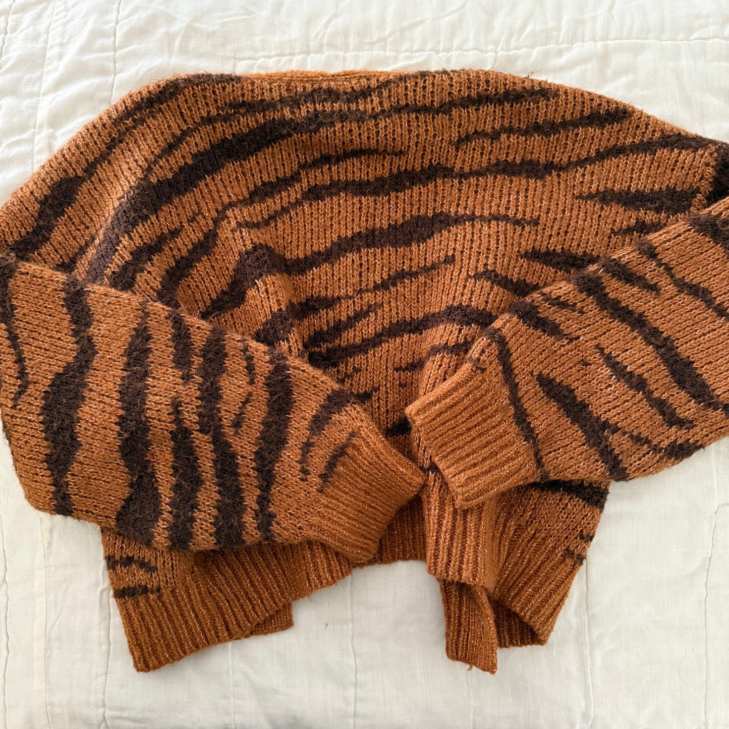 Size 8 | Tiger striped brown sweater