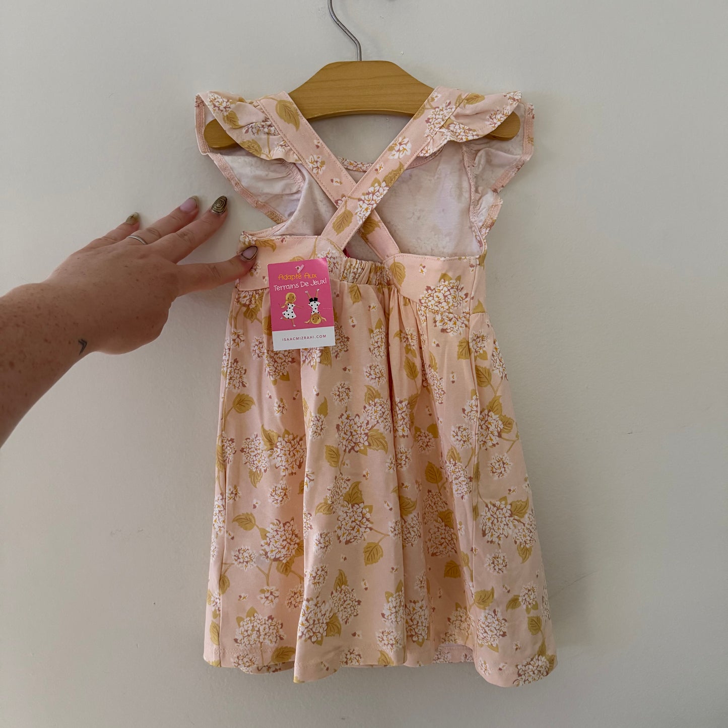 Size 2T | NWT Hydrangea ruffle sleeve dress