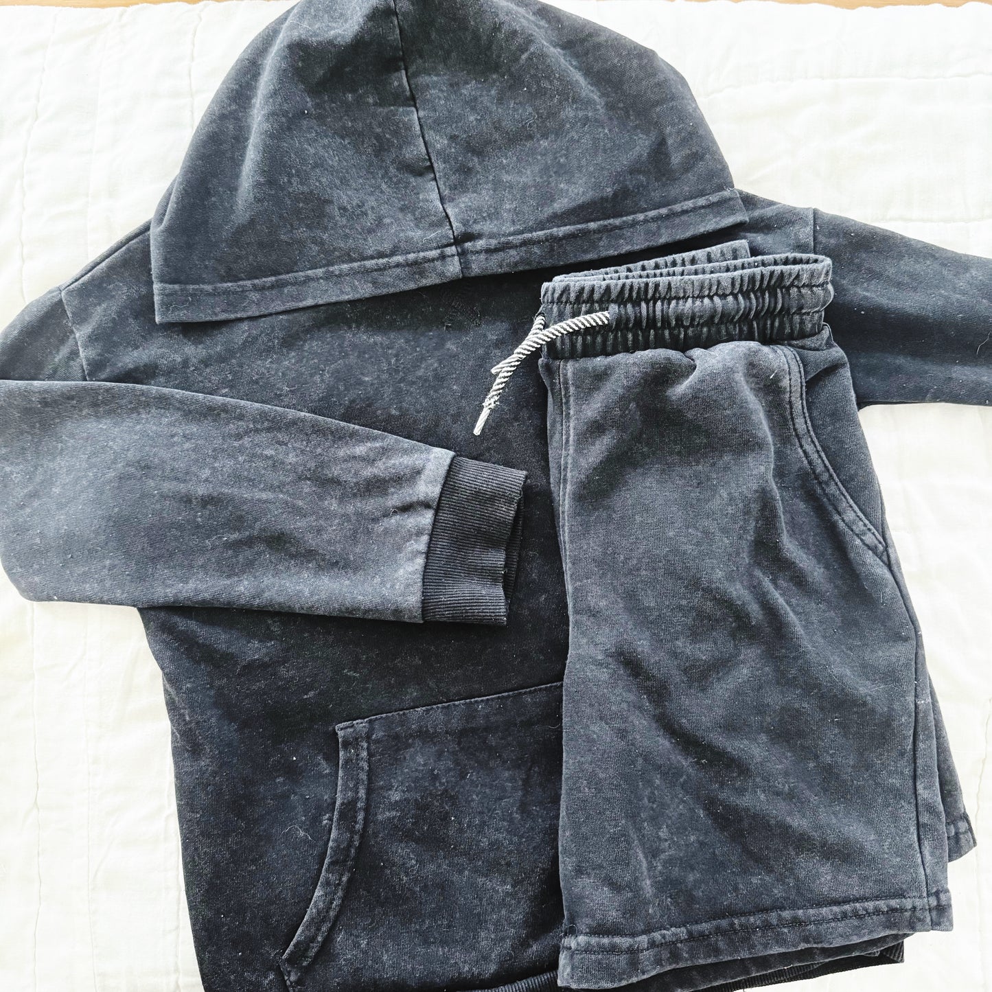 Size 8 | Black acid wash set