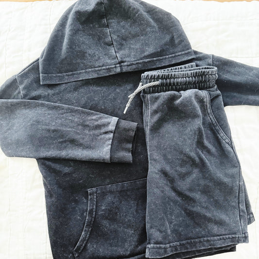 Size 8 | Black acid wash set